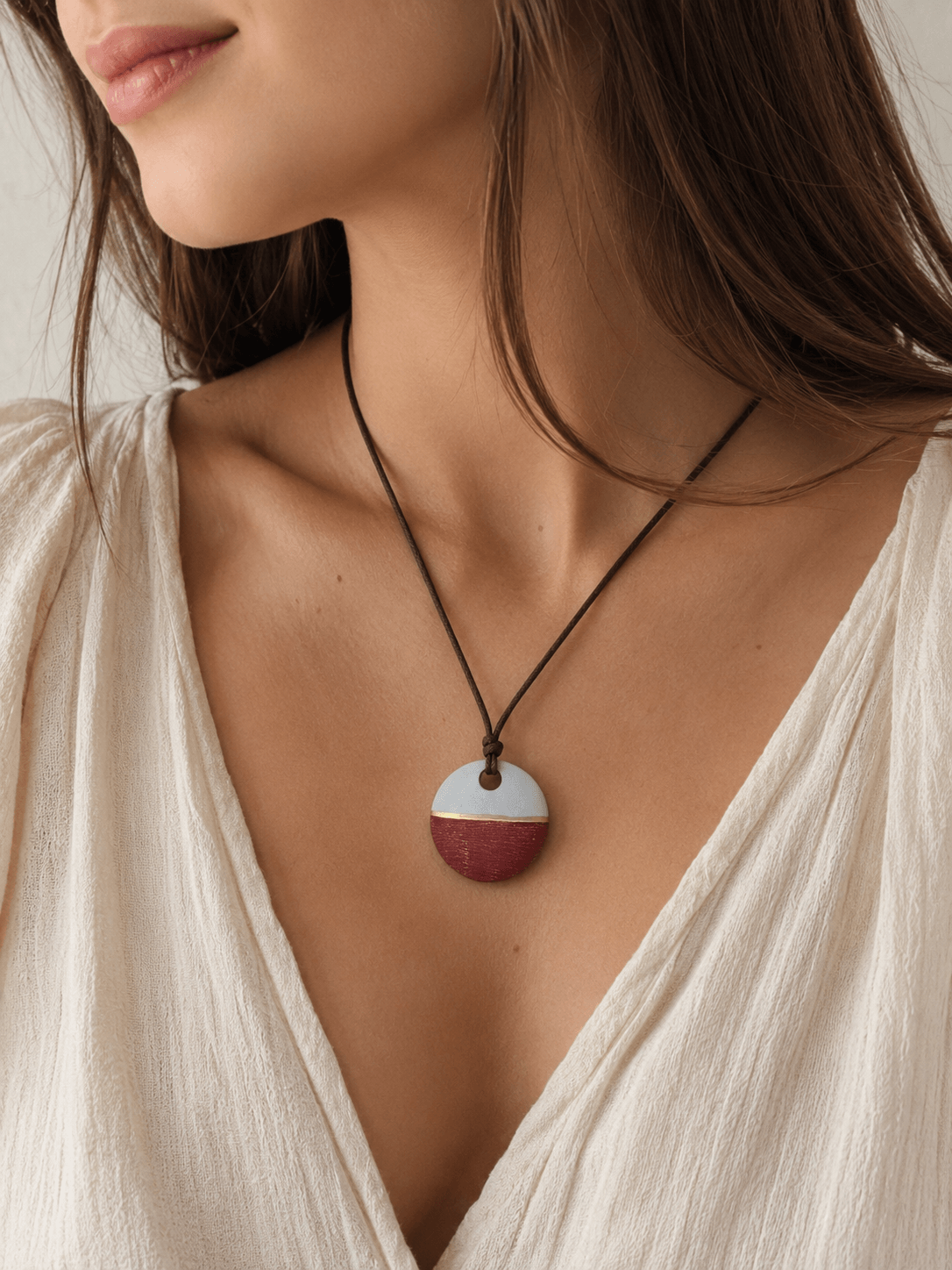 Modne naszyjniki i oryginalne wisiorki handmade – biżuteria artystyczna ARTEKO